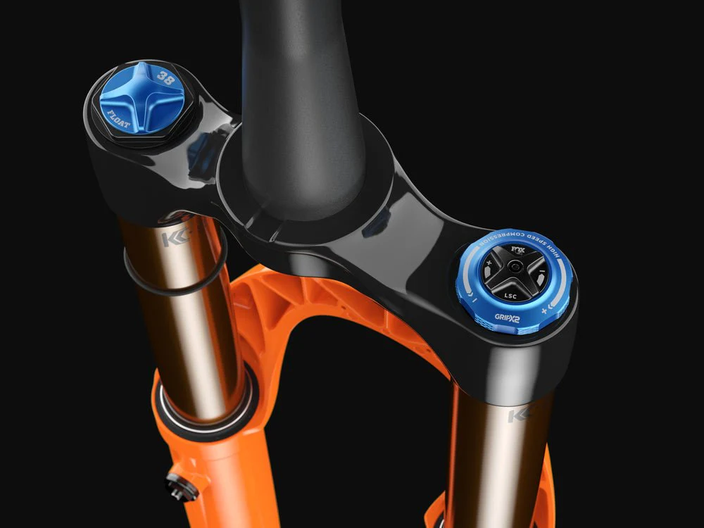 2025 Fox 38 Factory Fork - Kashima - 29" - Shiny Orange - GRIP X2 - Image 4