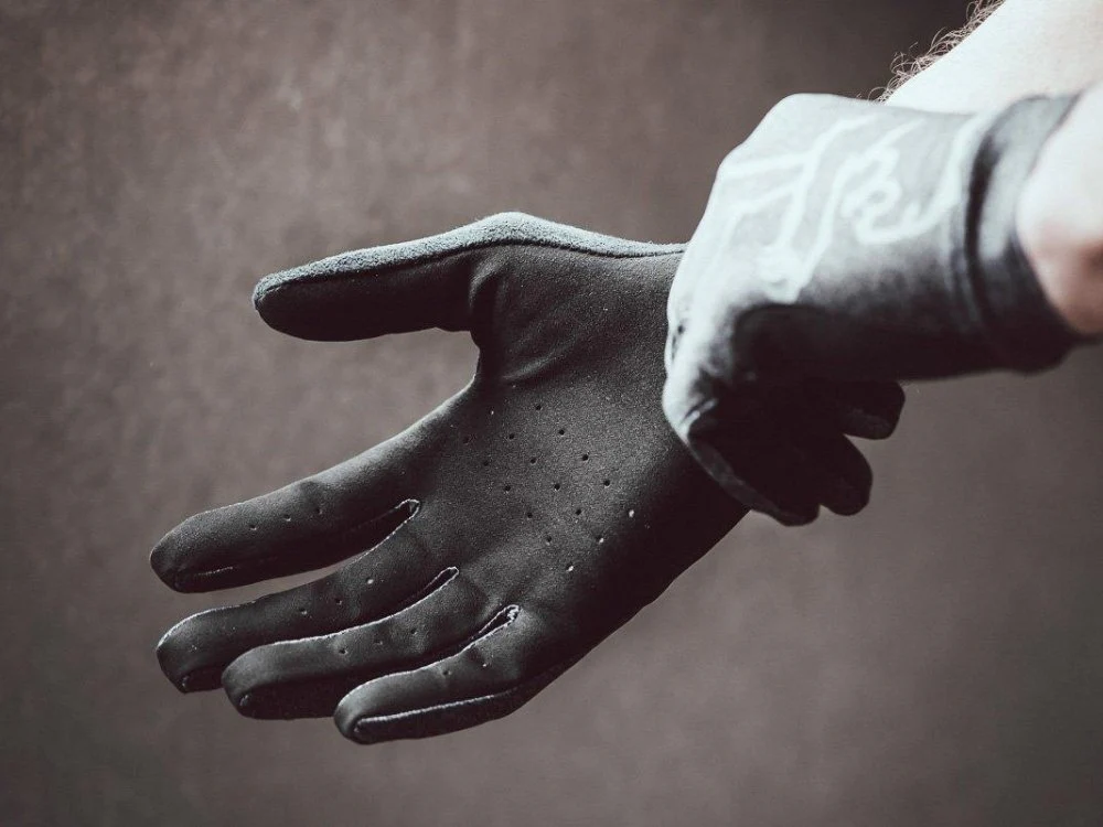 Chromag Habit Glove - Image 3