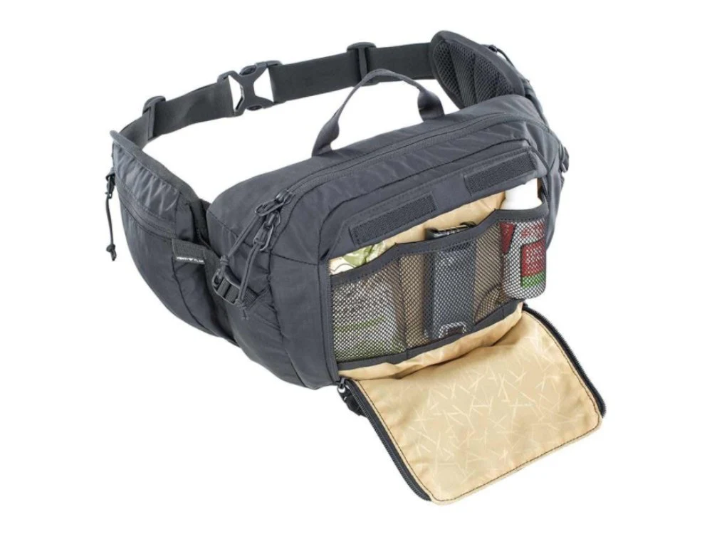 EVOC Hip Pack 3L + 1.5L  Hydration Bladder - Image 3