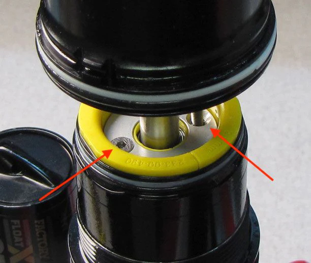 Fox Rear Shock Travel / Stroke Spacer M3 Screws  - Black - Image 3