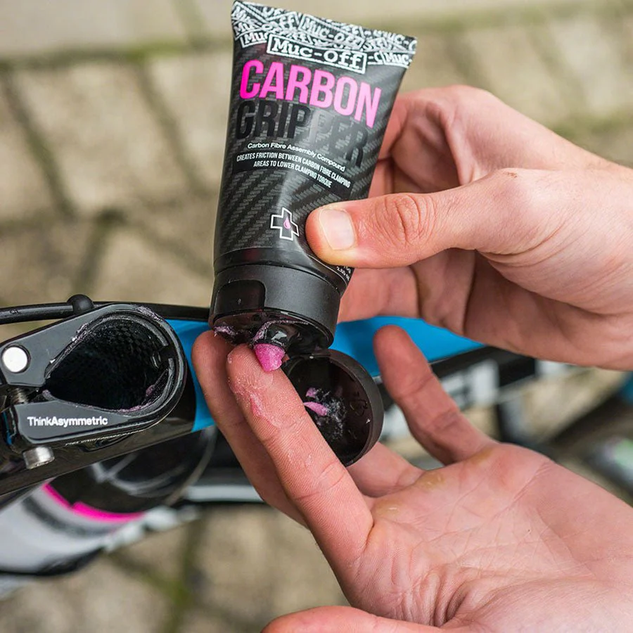 Muc-Off Carbon Gripper Assembly Compound - 75g - Image 2