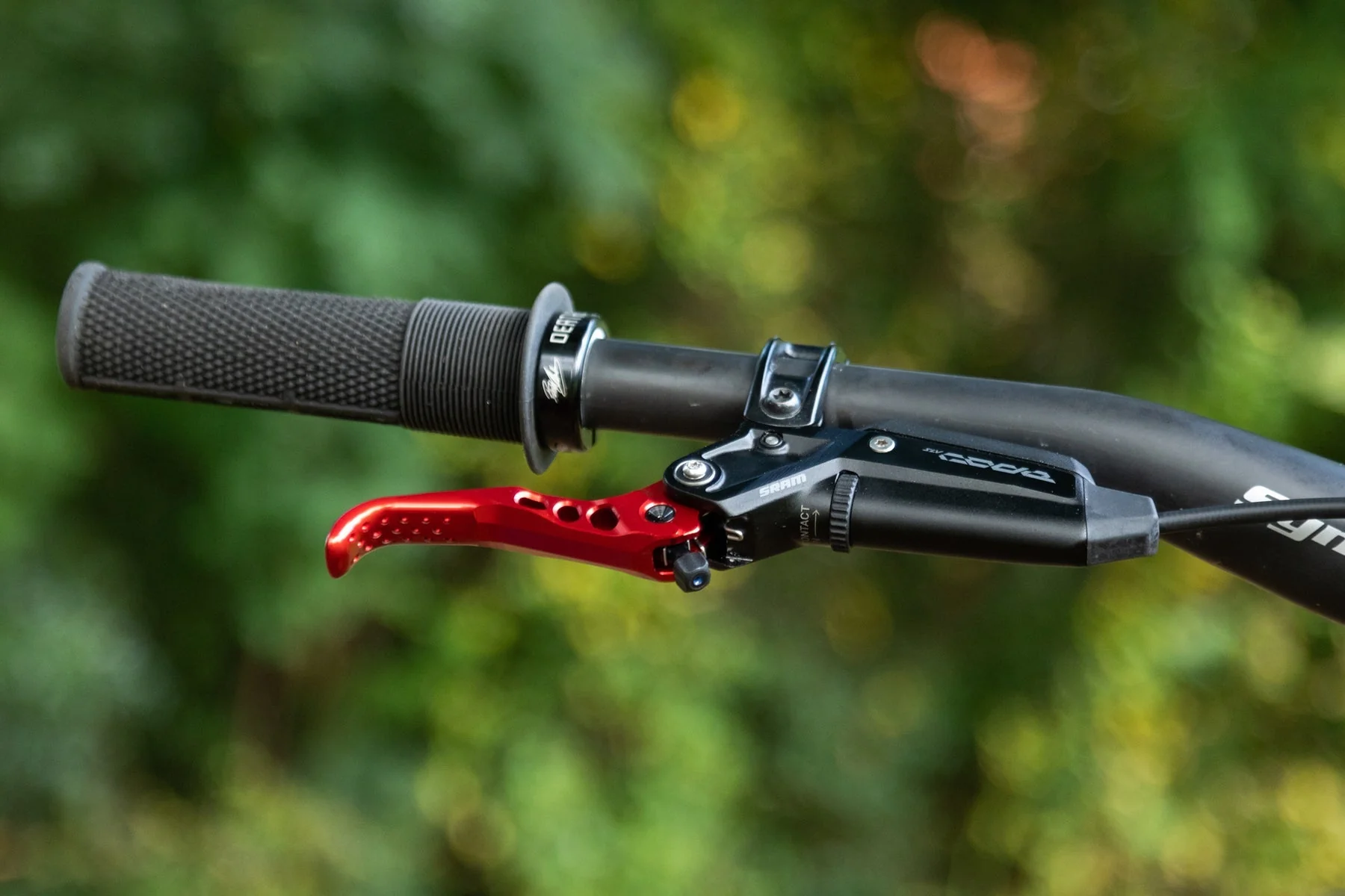 OAK Components SR Brake Lever Blade 2 Piece Kit - SRAM - Red