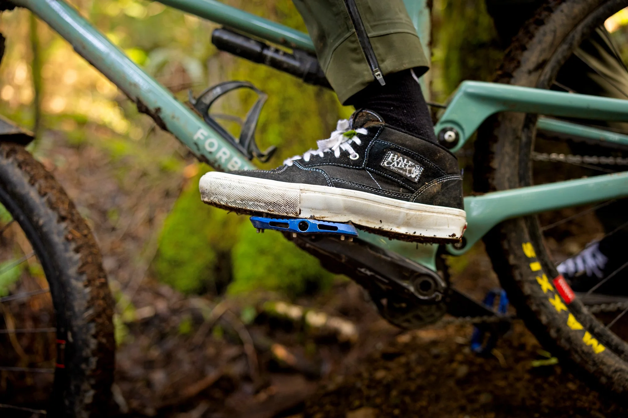 OneUp Components Wave Pedals - Image 3