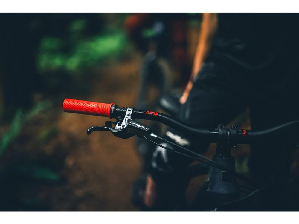 PNW Components The Loam Carbon Handlebar 35mm / 25mm rise - Image 4