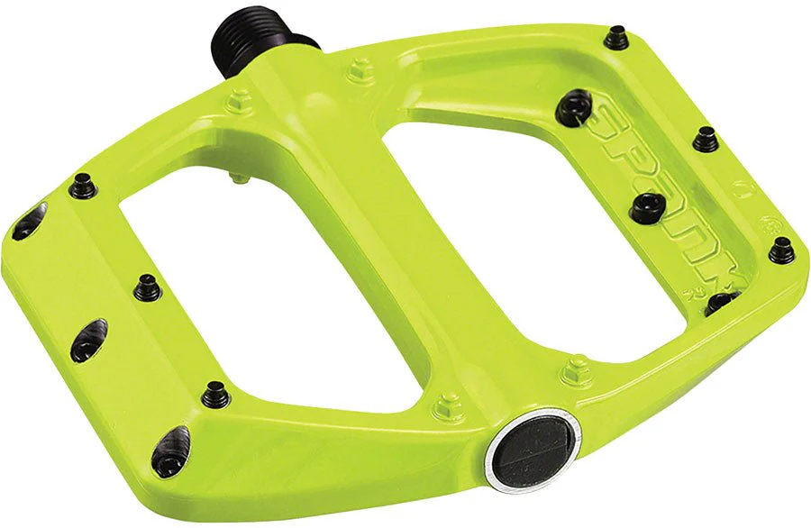 Spank Spoon DC Platform Pedals - Aluminum - Lime Green