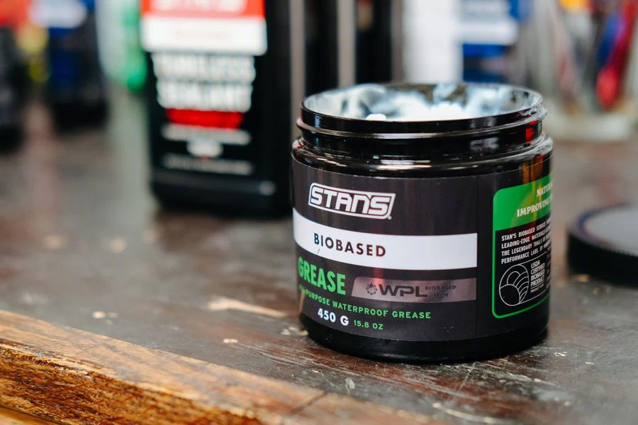Stans Biobased Grease 450g - Image 3